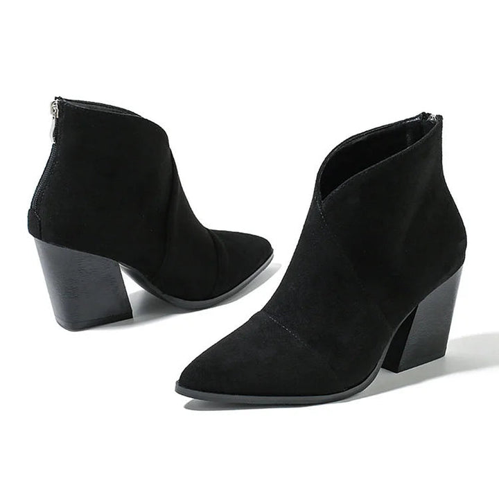 POINTED ANKLE BOOT WITH EFFECT