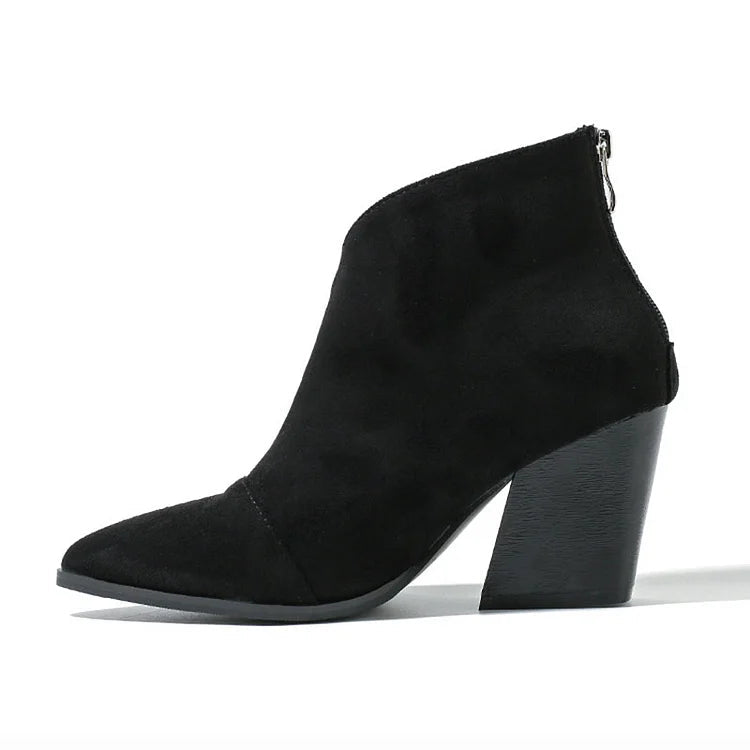 POINTED ANKLE BOOT WITH EFFECT