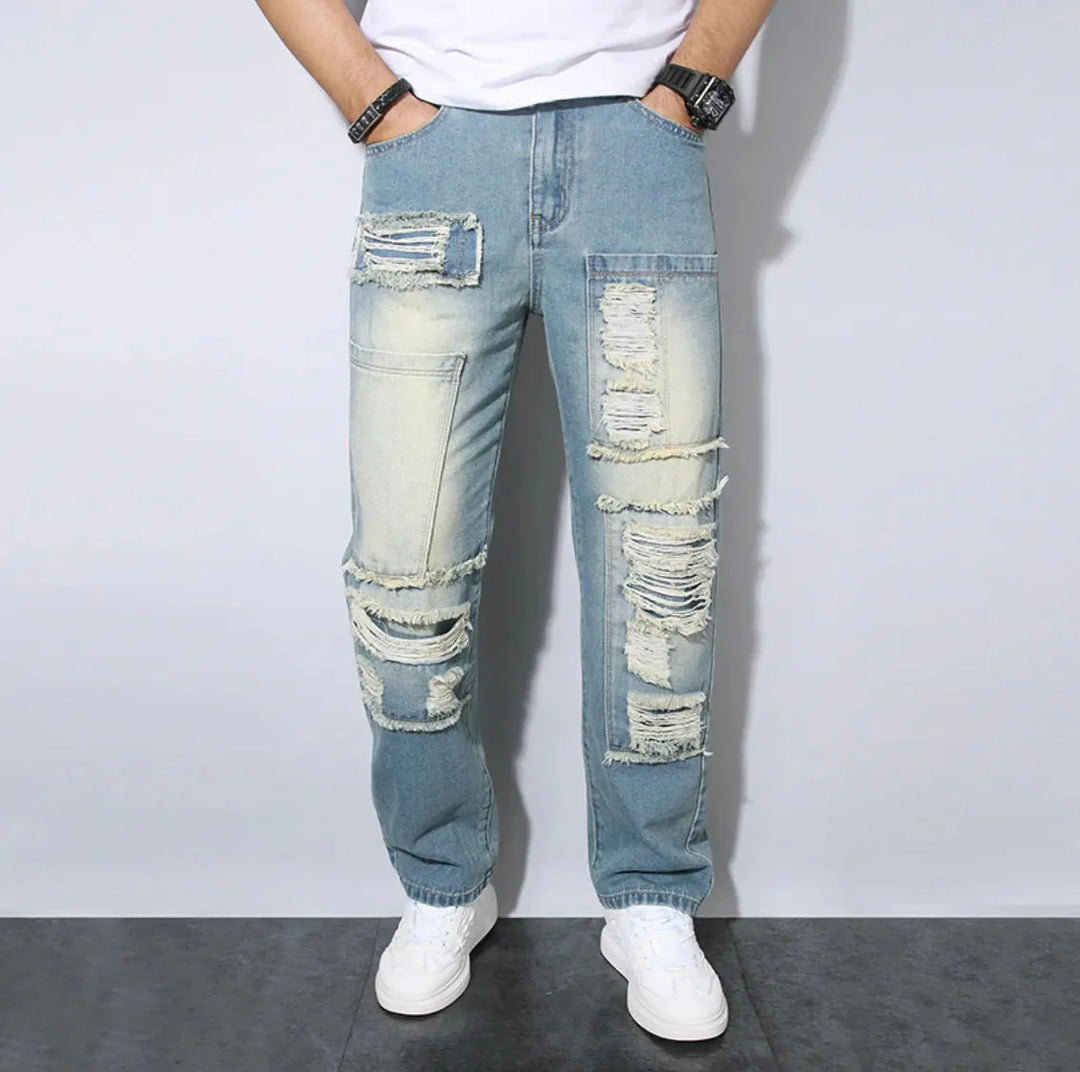Men's Loose-Fit Distressed Jeans