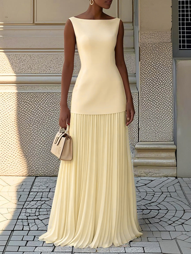Hayden Vivienne | Sleeveless Dress With Flowing Pleats